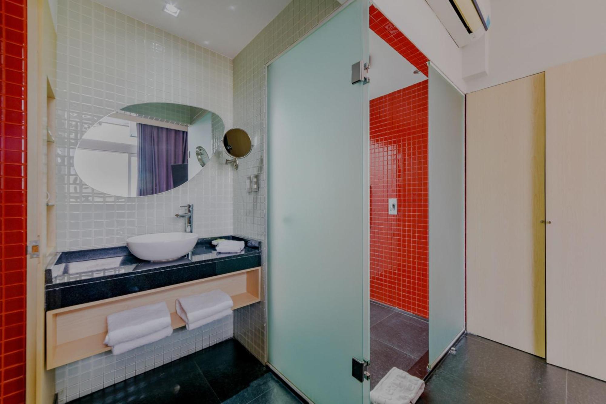 Hotel Express By Marriott Ciudad De Alameda